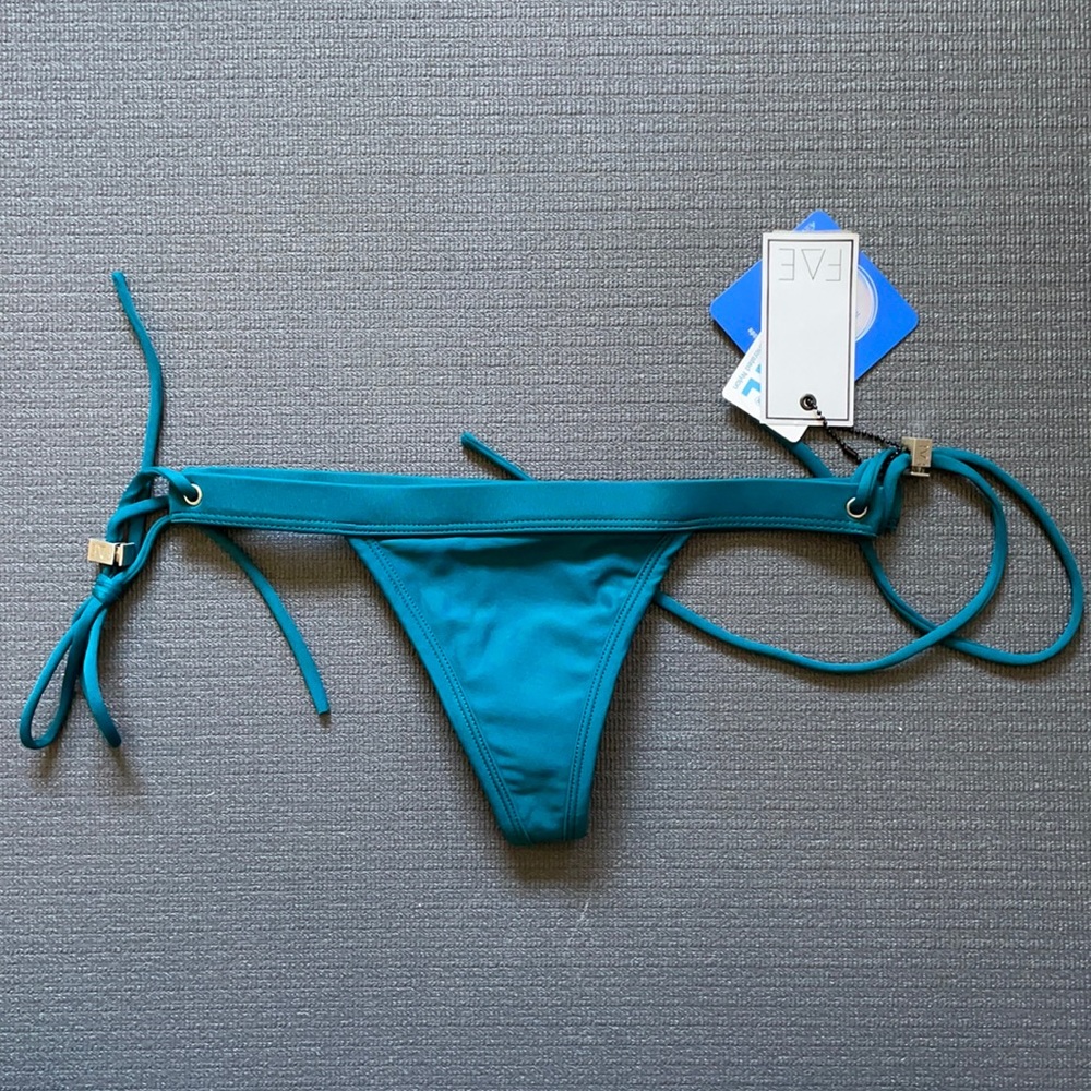 XS NWT Fae Bikini bottoms teal